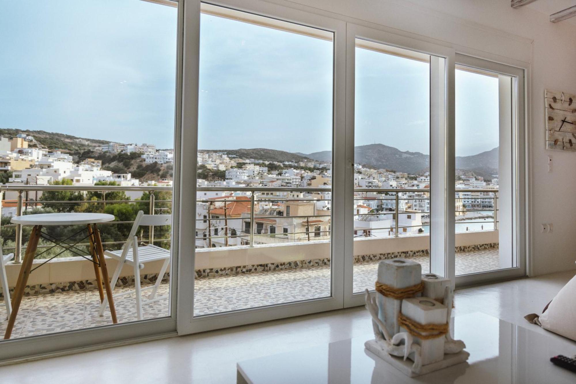 Limani Lux Apartments Karpathos Rum bild