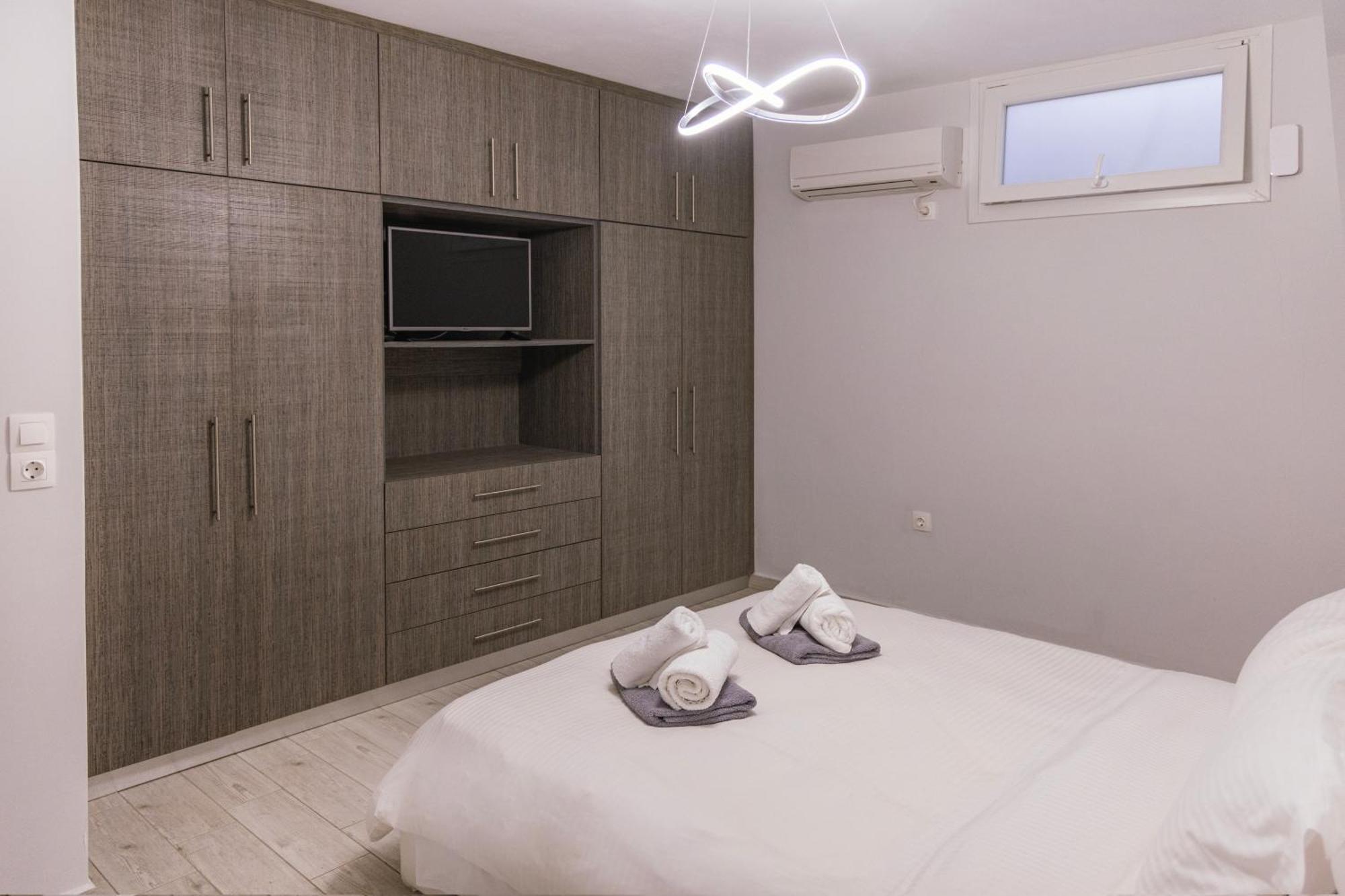 Limani Lux Apartments Karpathos Rum bild