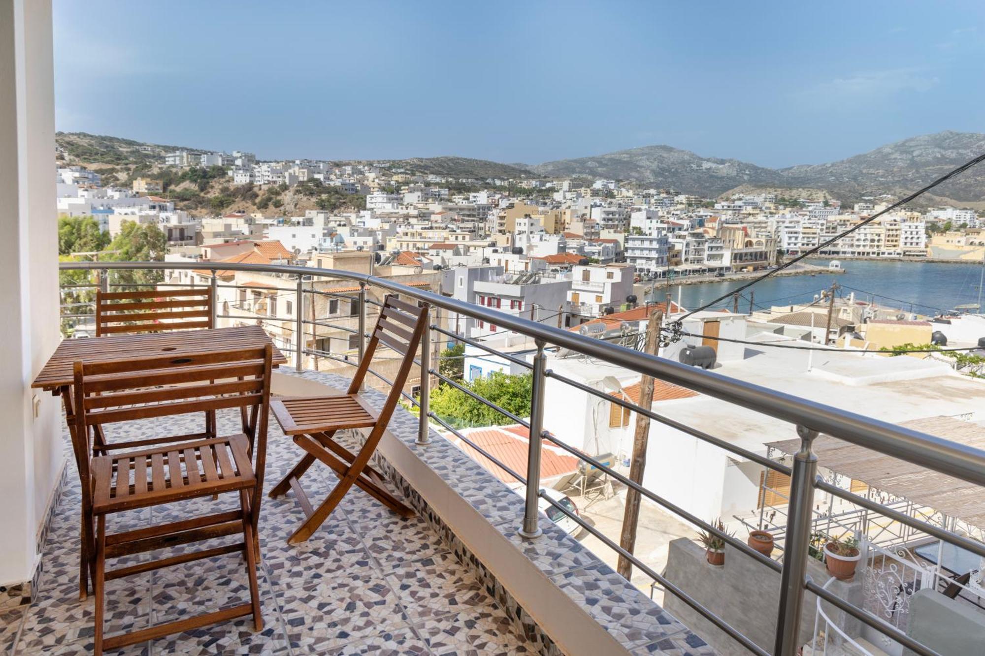 Limani Lux Apartments Karpathos Rum bild