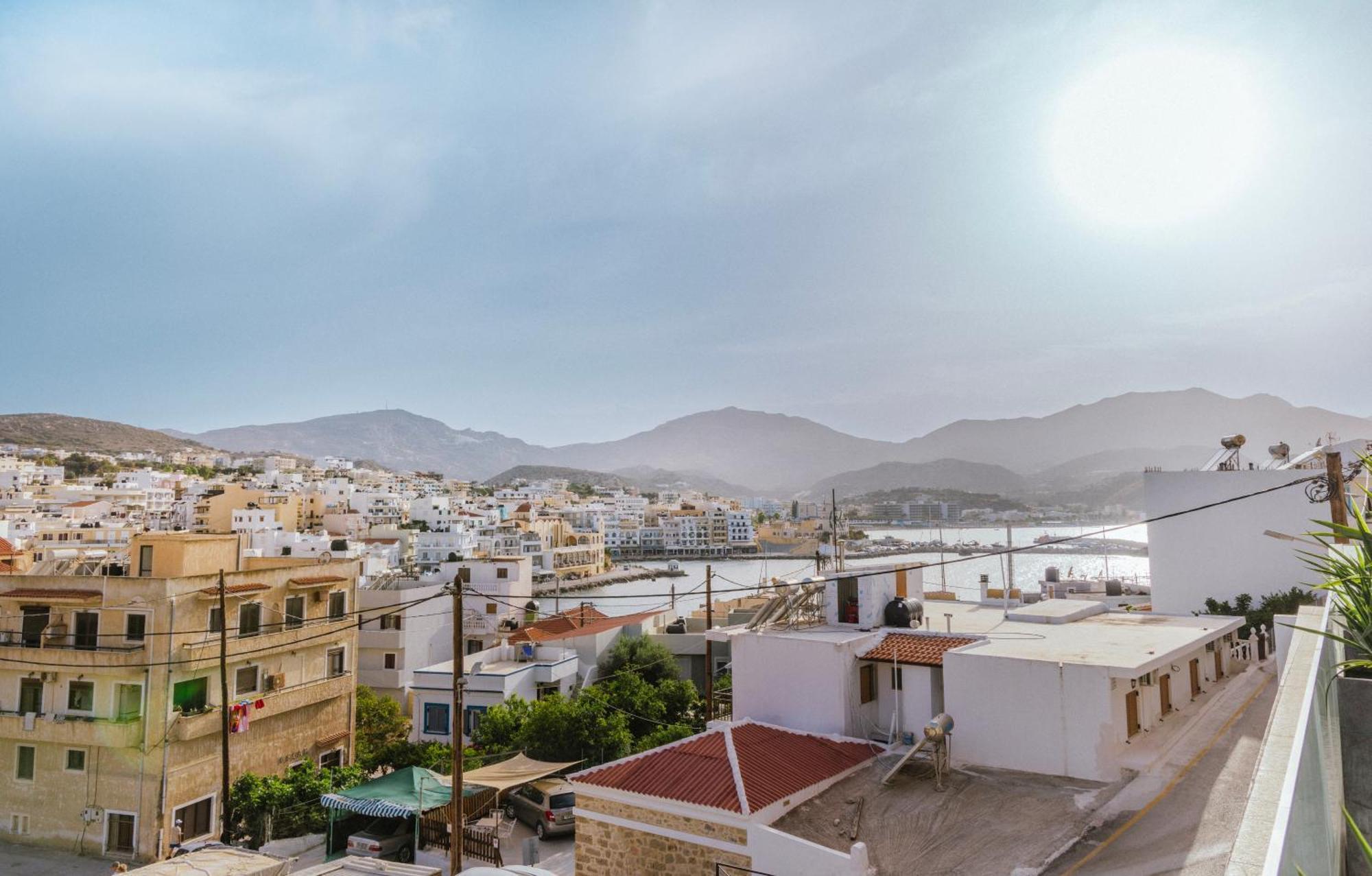 Limani Lux Apartments Karpathos Exteriör bild