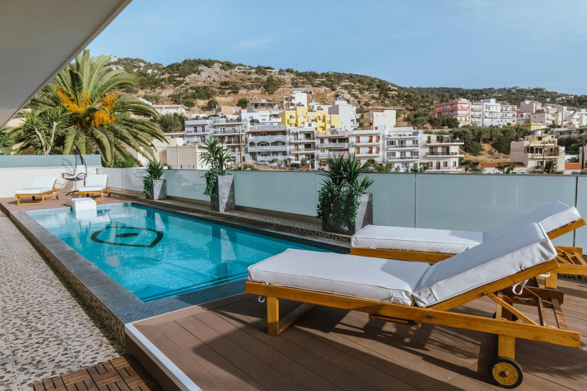 Limani Lux Apartments Karpathos Exteriör bild